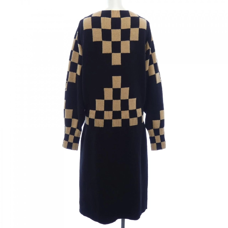 【Mã giảm giá】Đầm LOUIS VUITTON 651504