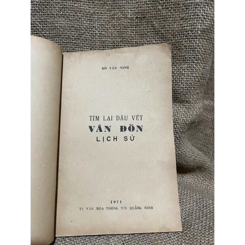 tìm lại dấu vết lịch sử Vân Đồn - Đỗ Văn Ninh  934054