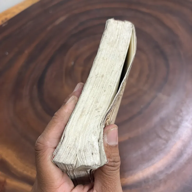 [Sách Không Đẹp, Ẩm, Mốc] - II Văn Học: Hãy Nói Yêu Em - 2013 977244