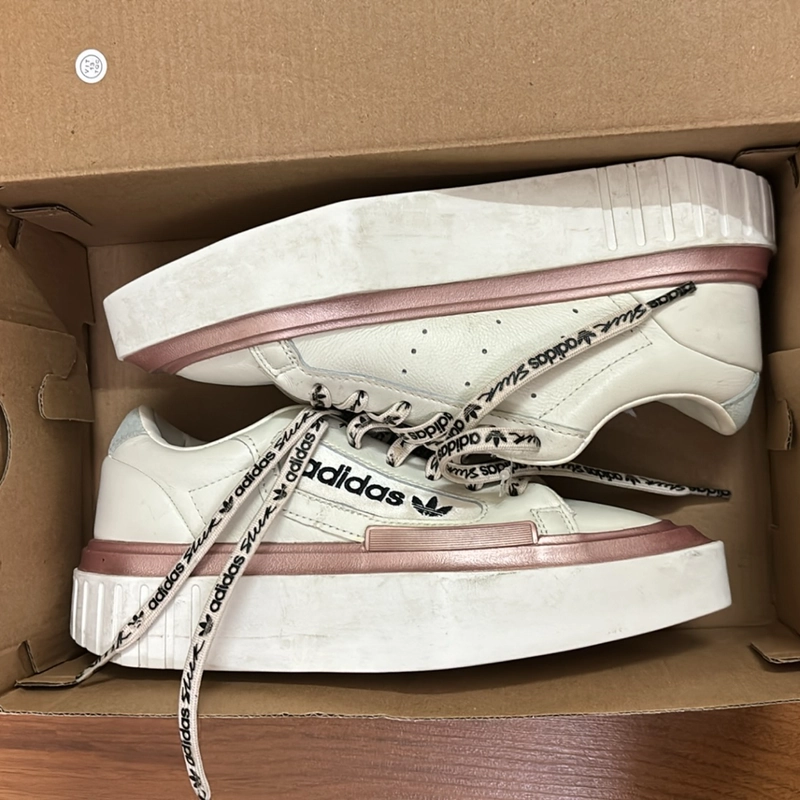 Giày Adidas  498832