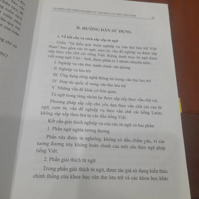 Từ điển GIẢI THÍCH NGHIỆP VỤ VĂN THƯ LƯU TRỮ VIỆT NAM 1022067