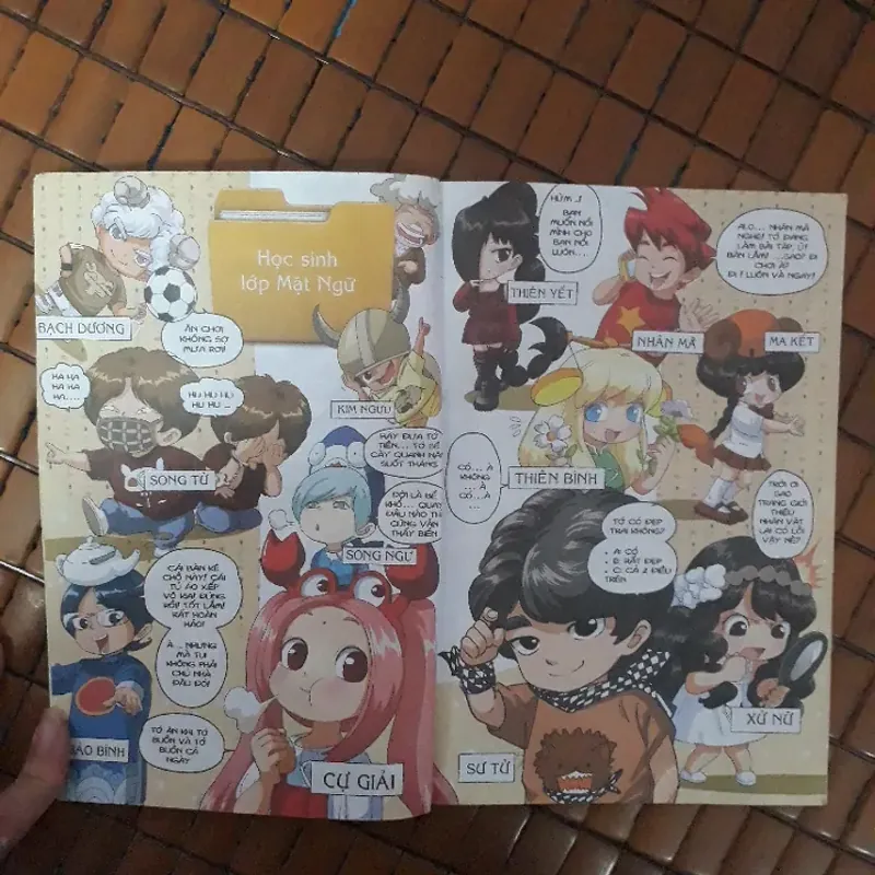 Truyện lớp học mật ngữ 780113