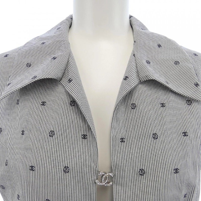 Áo sơ mi ngắn tay CHANEL LOOK13 P76758V63866 634003