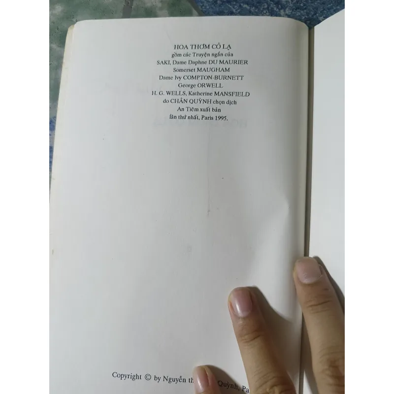 Hoa thơm cỏ lạ 746680