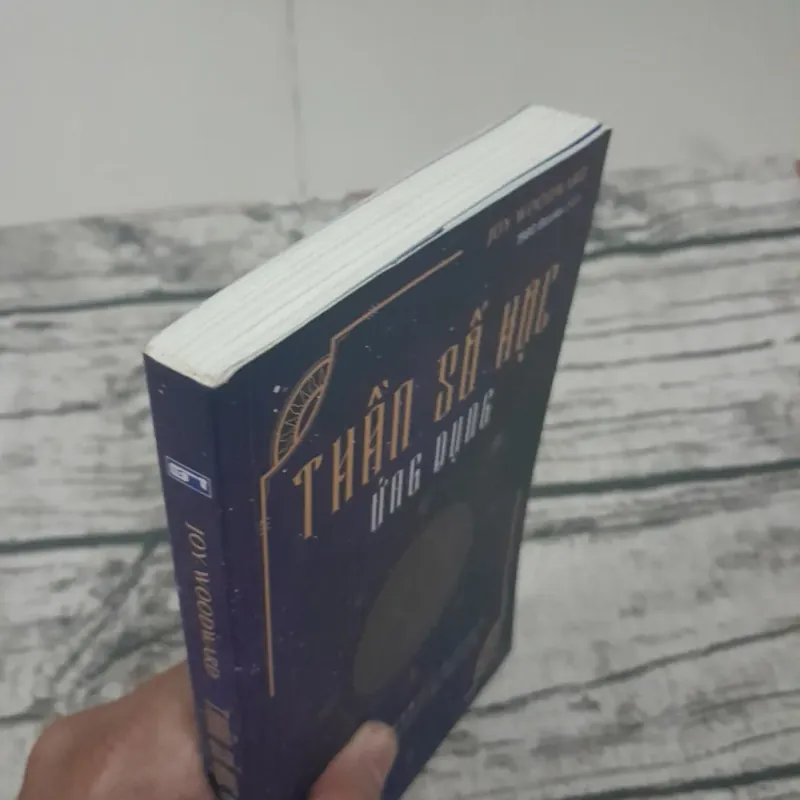 Thần số hịc ứng dụng. JOY WOODWARD. 1980 Book dịch 592309