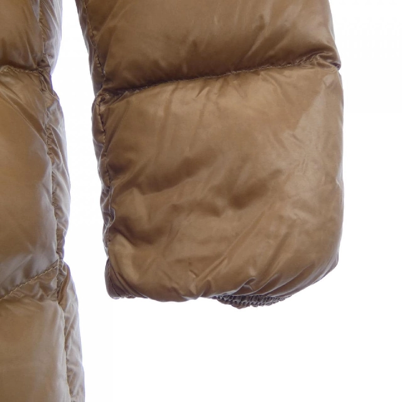 Áo khoác lông vũ MONCLER 643015