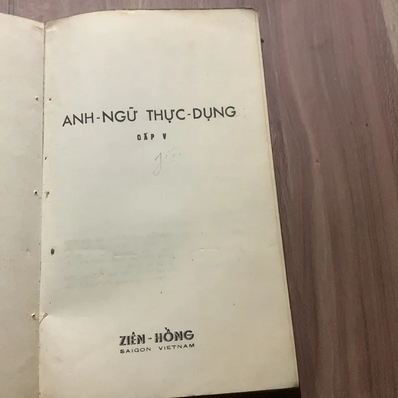 Anh ngữ thực dụng, cấp V, Lê Bá Kông 697671