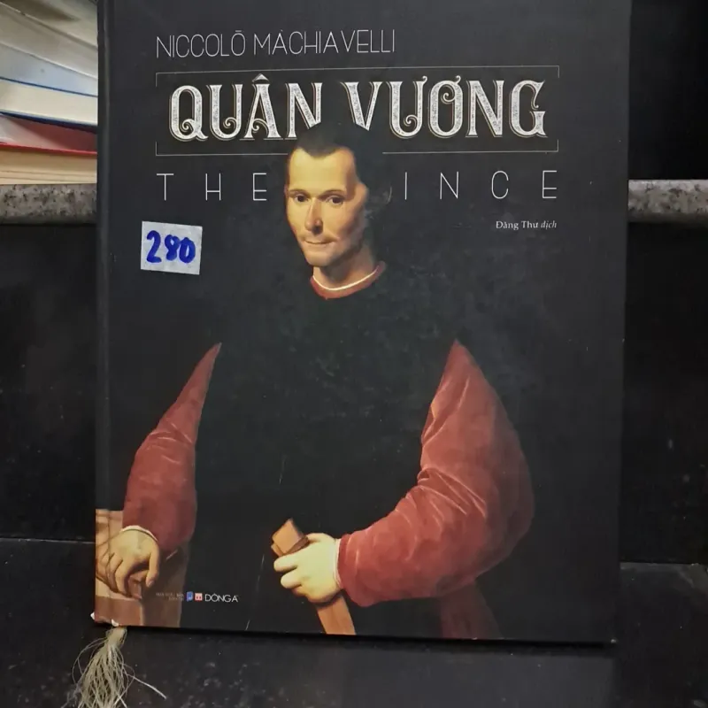 Sách cũ ,k ẩm mốc 971057