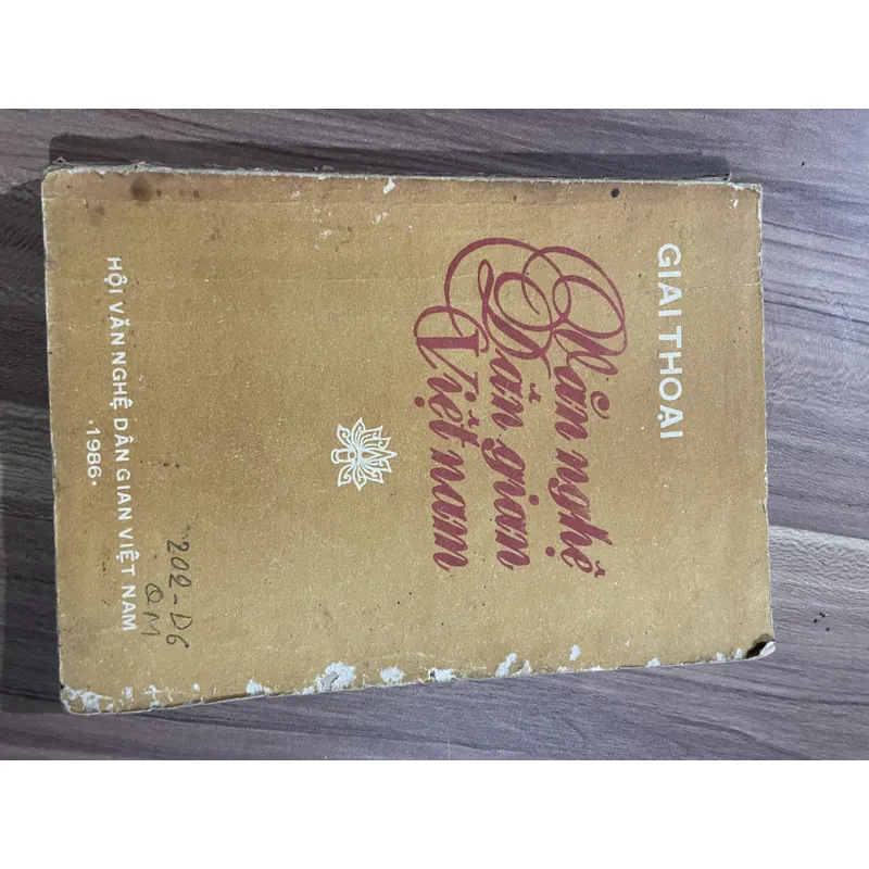 Giai thoại văn học dân gian Việt Nam 697128