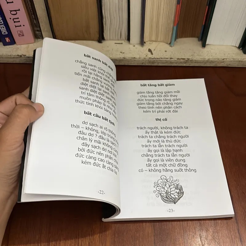 II Sách Phật Giáo: Tìm Hạnh Phúc Qua Lời Phật Dạy - Thiên Tùng, Nguyễn Trung Long - 2017 589628