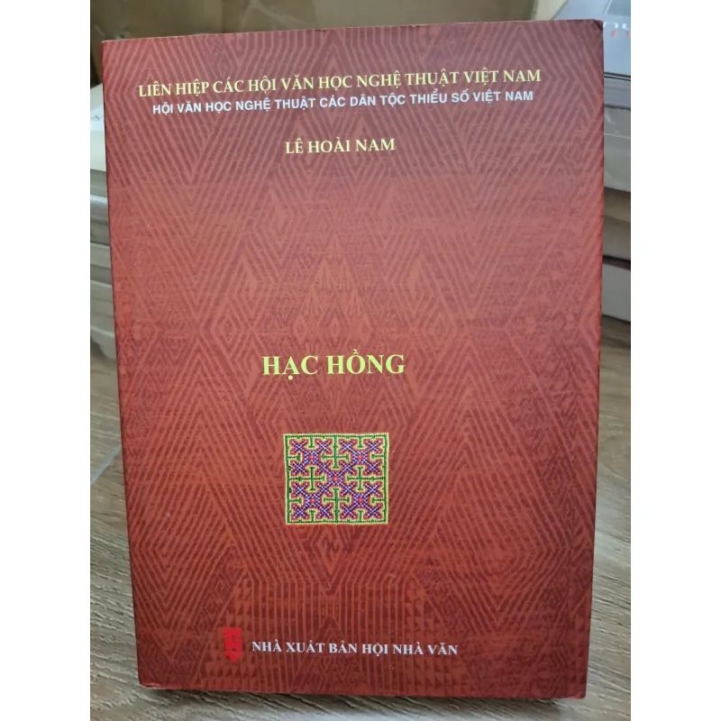 Hạc Hồng - Lê Hoài Nam - Tiểu thuyết 692837