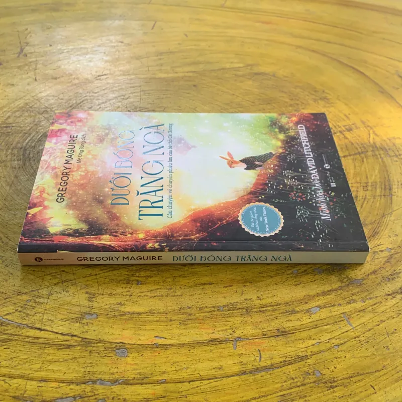 DƯỚI BÓNG TRĂNG NGÀ - GREGORY MAGUIRE 1022345