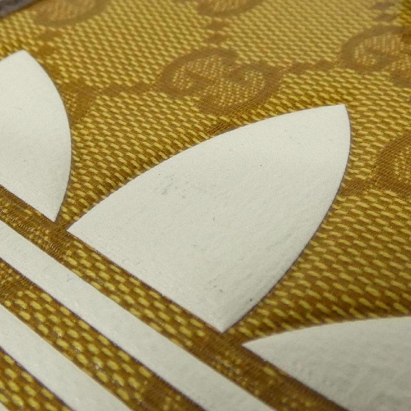 Gucci 702203 UVSAT ốp điện thoại 625021