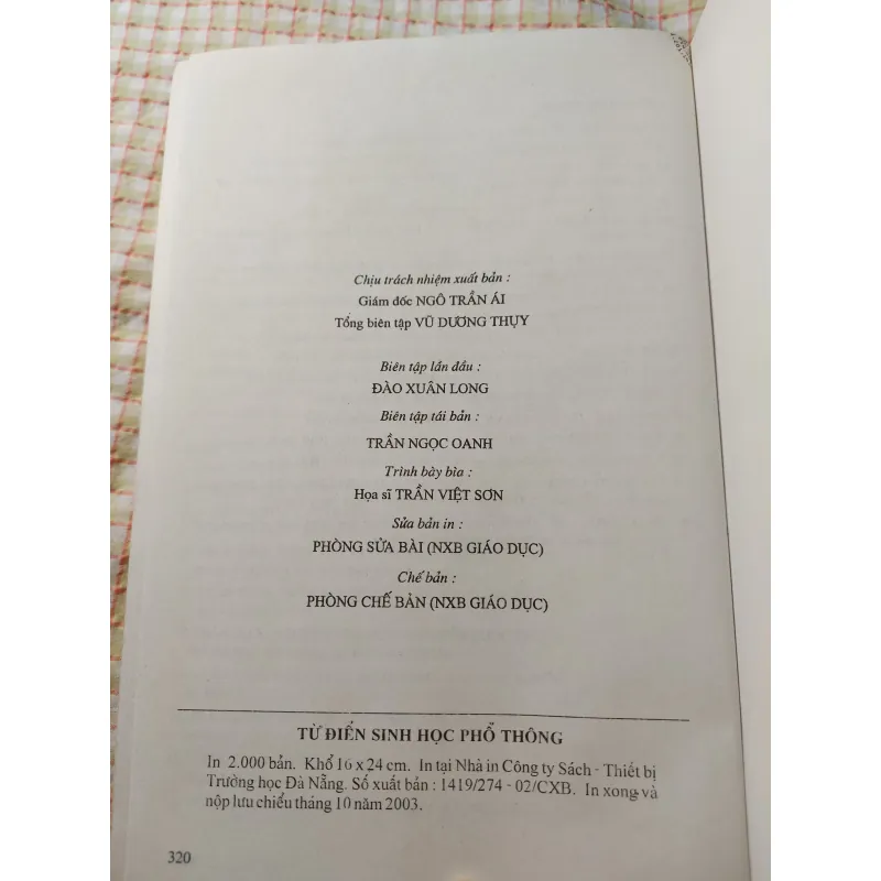 TỪ ĐIỂN SINH HỌC PHỔ THÔNG - BÌA CỨNG, KHỔ LỚN, CÓ MINH HỌA 732250