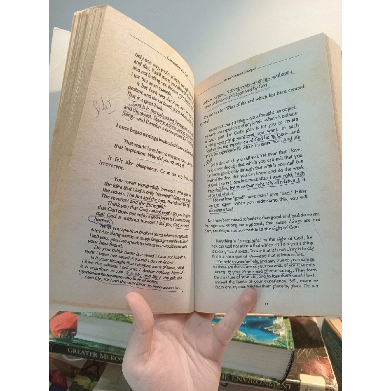 Conversations With God - Neale Donald Walsch 448800