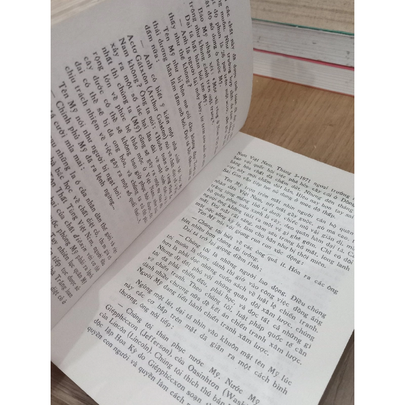 Khoảng trời tháng chạp - Hoàng Tiến 734395