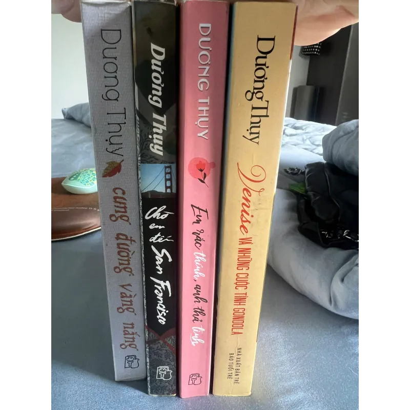 Bộ sách cũ Dương Thụy (Đã qua sử dụng, cho ai thích sách cũ giấy cũ) 907865