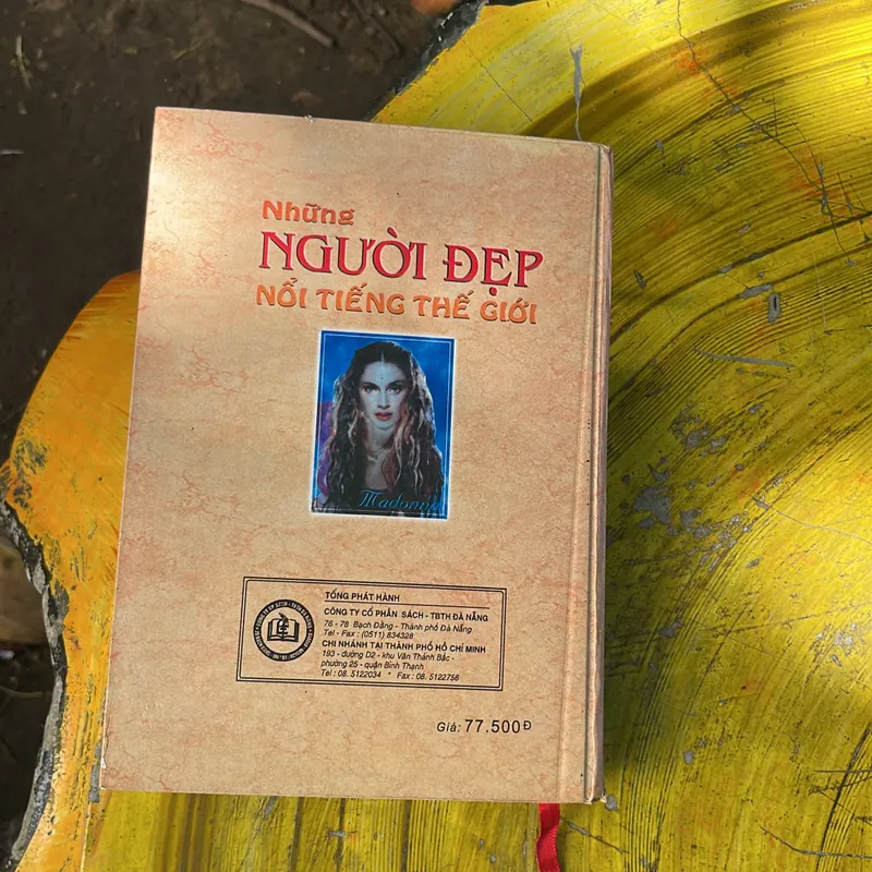 NHỮNG NGƯỜI ĐẸP NỔI TIẾNG THẾ GIỚI 735747