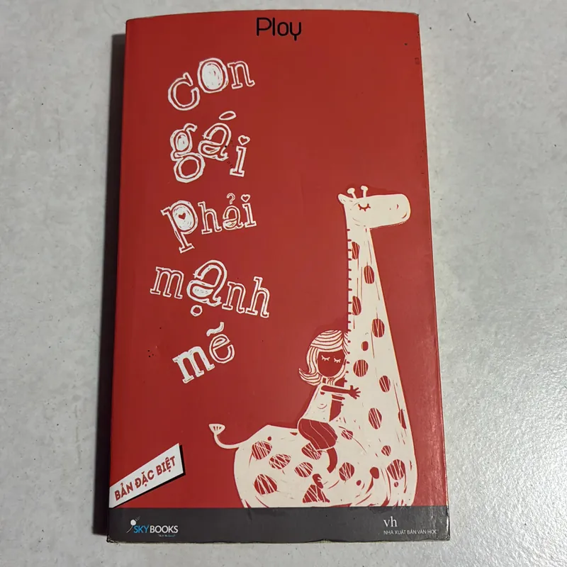 Con gái phải mạnh mẽ 689549