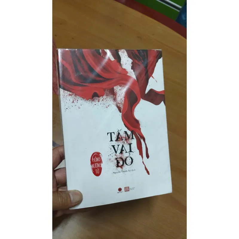 Tấm Vải Đỏ 1001443