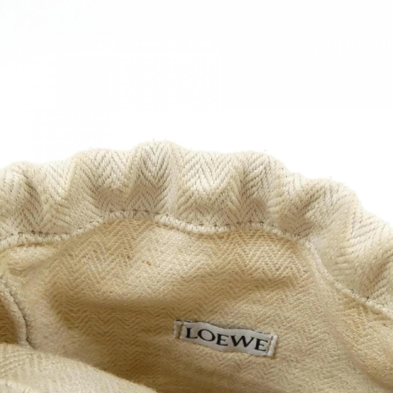 Túi đeo vai Loewe Anagram Cut Out Pocket C922Y62X07 611063