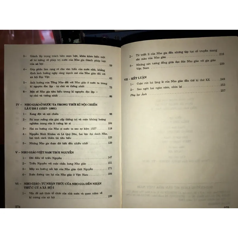 Đại cương lịch sử văn hóa Việt Nam - Nguyễn Khắc Thuần 991518