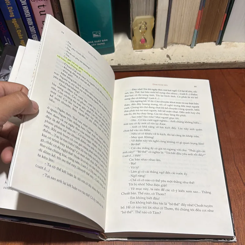 [Sách Bìa Cứng, Có Highlight] - II Tiểu Thuyết: Đêm Núm Sen - Trần Dần - 2017 907632