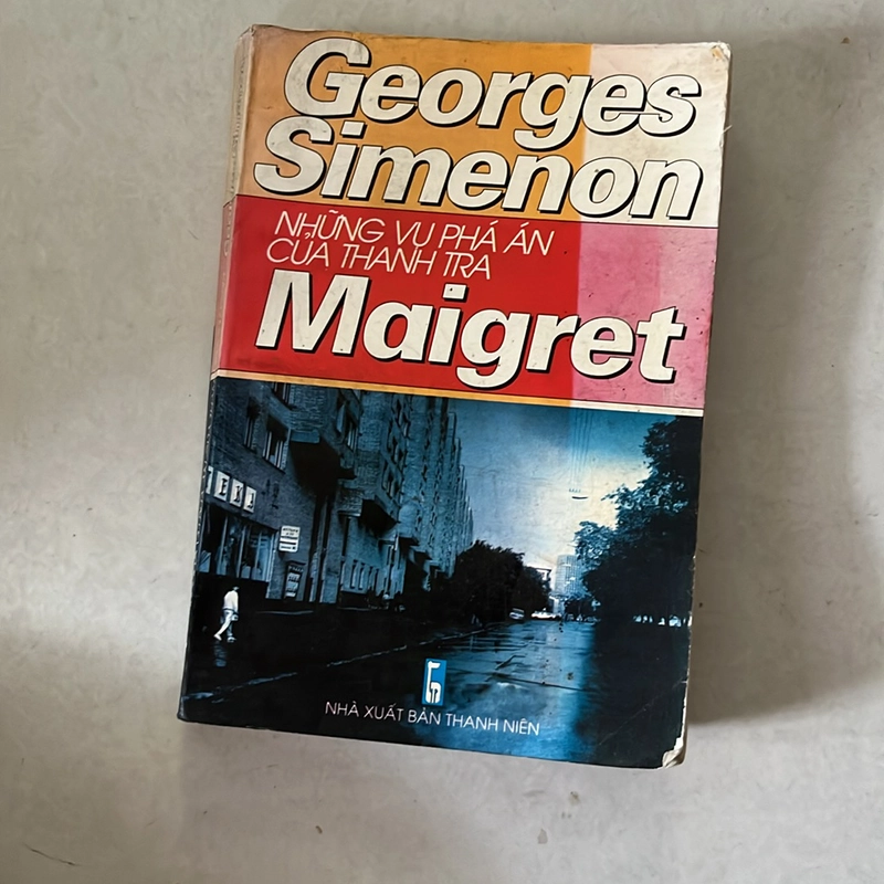 Tội ác trong bóng đêm - Georges Simenon 506733