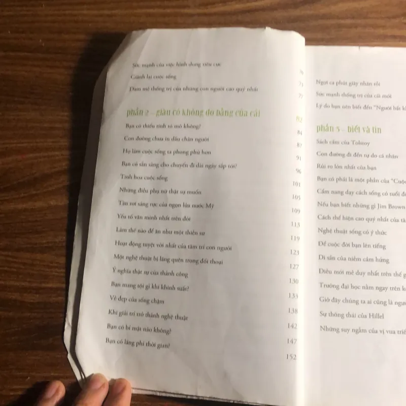 Trên cả giàu có 1002714