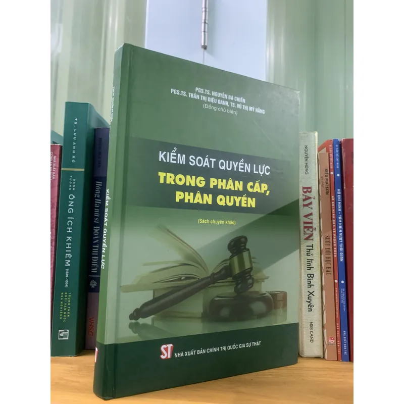 Sách về chủ nghĩa Mác Lê Nin 599938