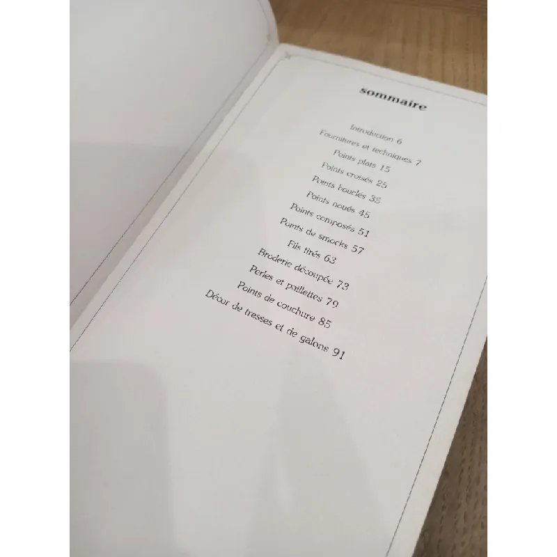 Broderie: Techniques et points 603045