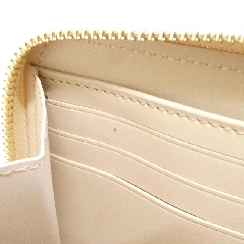 Ví Zippy Louis Vuitton Monogram LV Broderie Anglaise M82471 621474