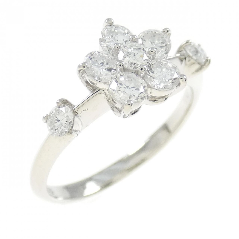 Nhẫn kim cương PT Flower 0.70CT 673554