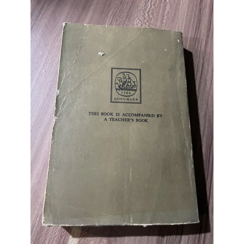 ESSENTIAL ENGLISH for Foreign Students BOOK FOUR revised edition - C. E. ECKERSLEY 750129