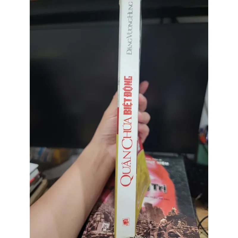 Quận chúa biệt động  719410