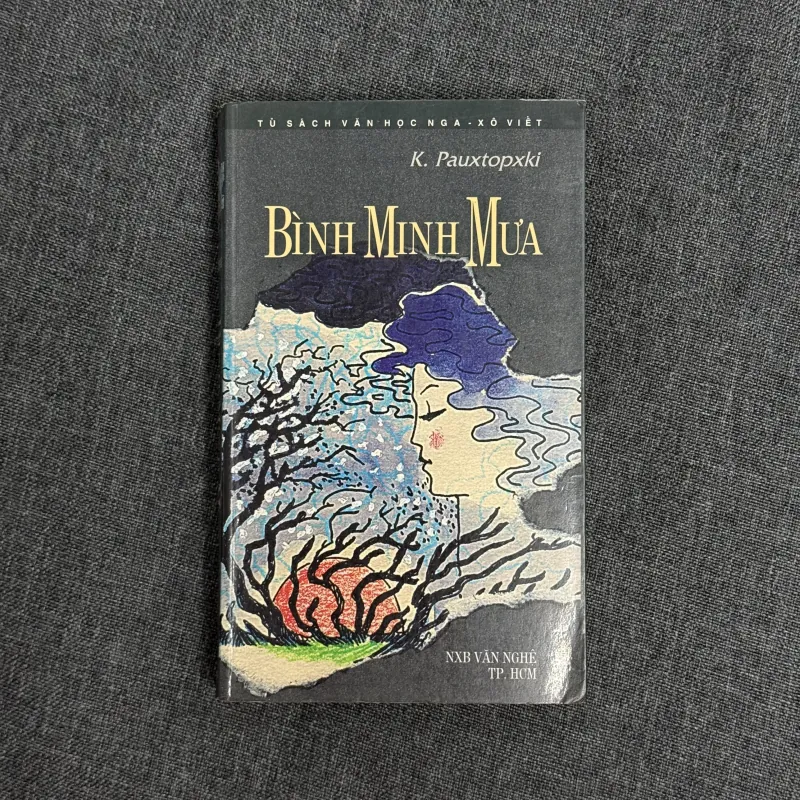 Bình minh mưa - Konstantin Paustovsky 931443