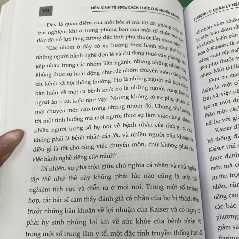 Nền Kinh Tế 99% bìa mền 996507