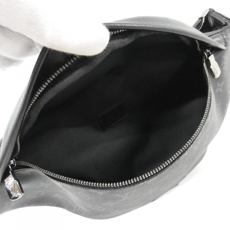 Túi đeo chéo Louis Vuitton Monogram Eclipse Discovery M44336 - Hàng hiệu Authentic 767492