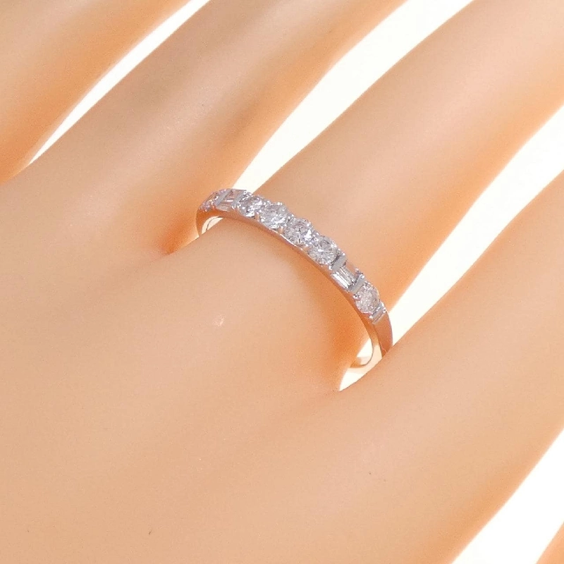 Nhẫn kim cương K18WG 0.40CT 666287