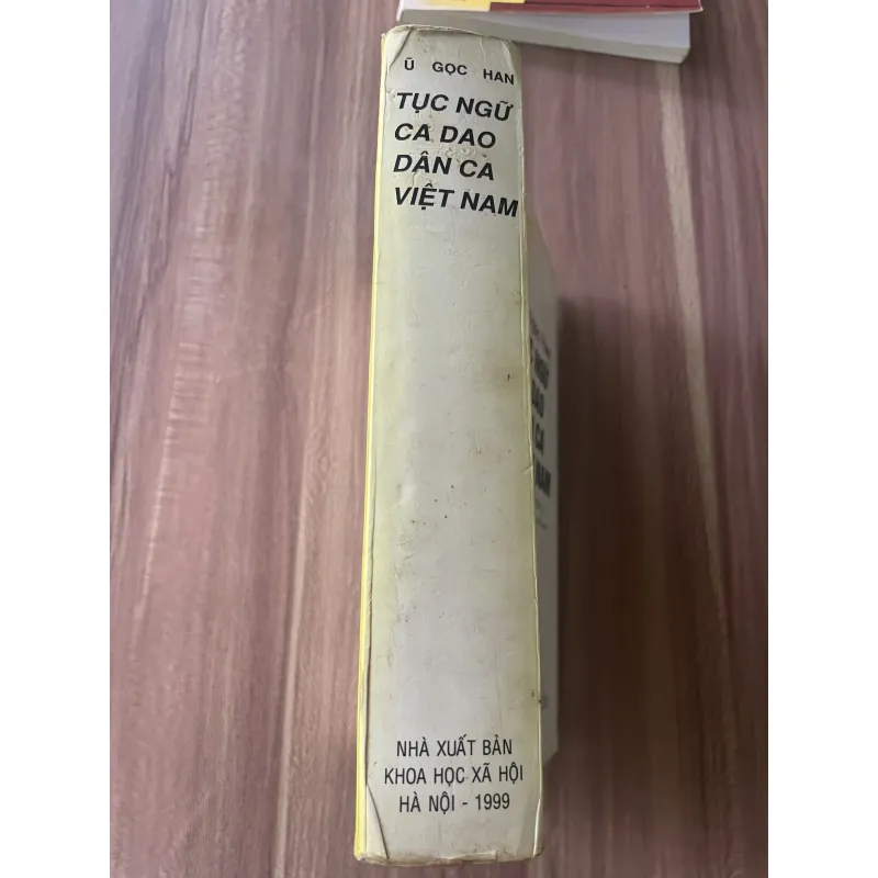 Vũ NGỌC PHAN - TỤC NGỮ CA DAO DÂN CA VIỆT NAM IN LẦN THỨ 12 748498