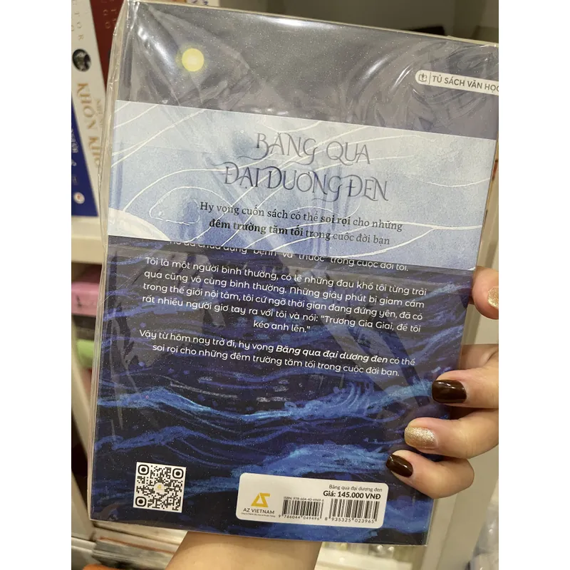 “Băng qua đại dương đen” - tác giả Trương Giai Giai ( mới 100%) 690437