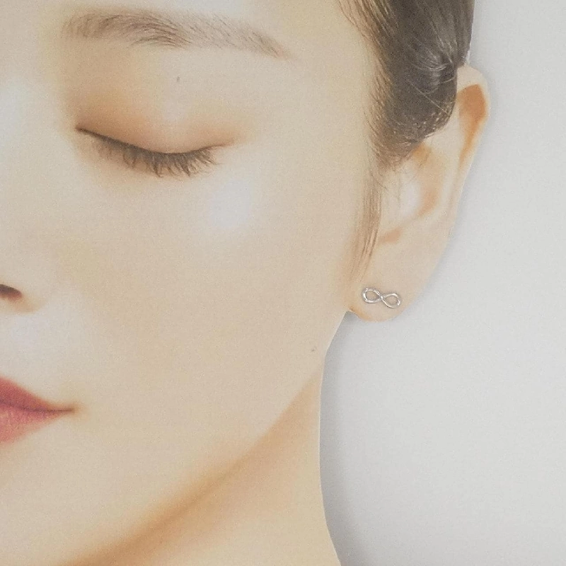 K18WG Bông tai - Hàng hiệu Authentic 874076