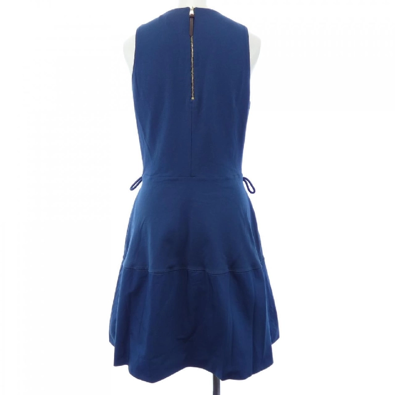 Đầm LOUIS VUITTON F5DR20JSV - Hàng hiệu Authentic 809330