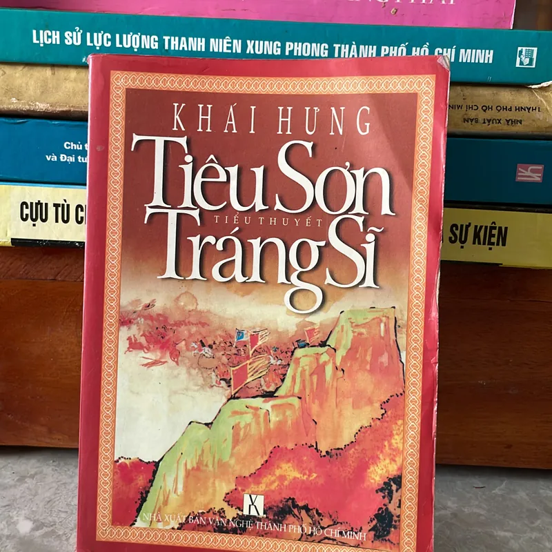 Tiêu Sơn Tráng sĩ khái Hưng 695138