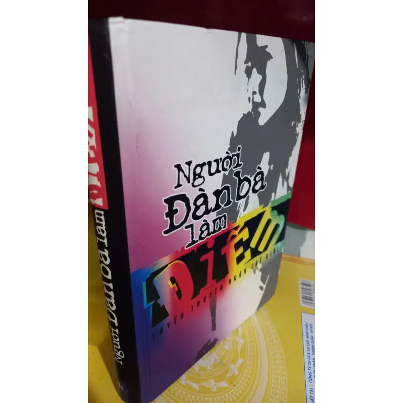 người đàn bà làm điếm 927145