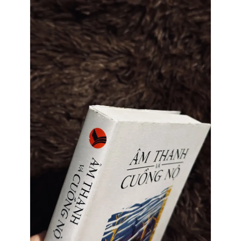 Âm thanh và cuồng nộ 757580