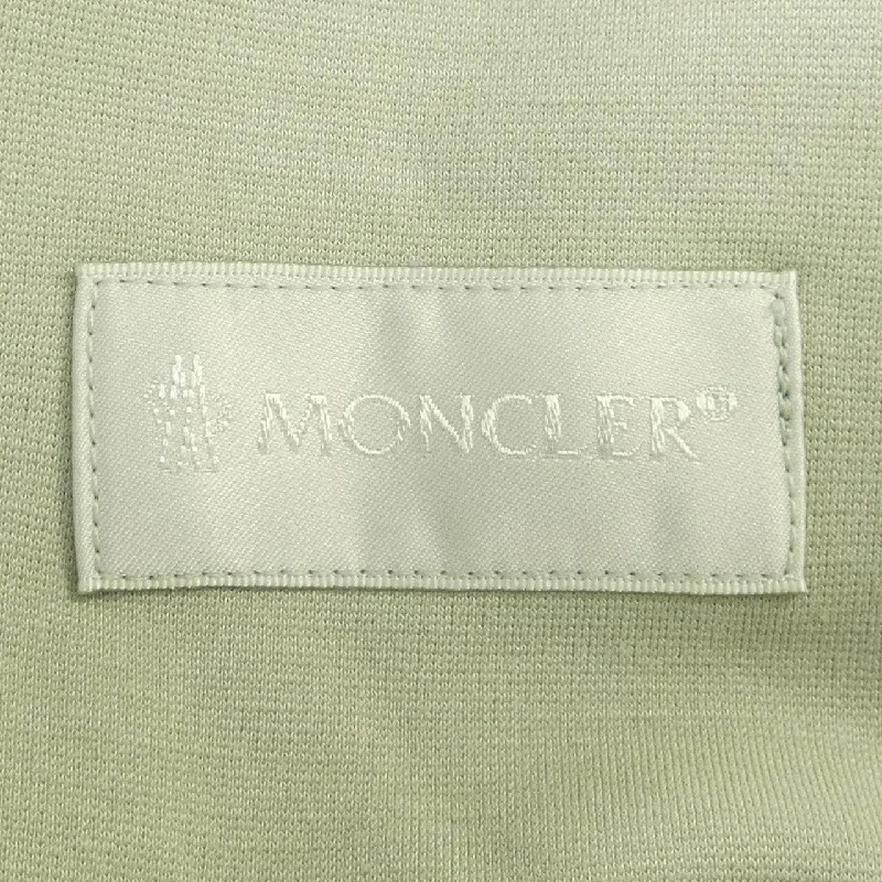 Quần MONCLER J10938H00015 M3988 648541