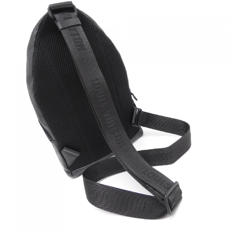 Túi đeo chéo Louis Vuitton Monogram Shadow Racer M46107 611535