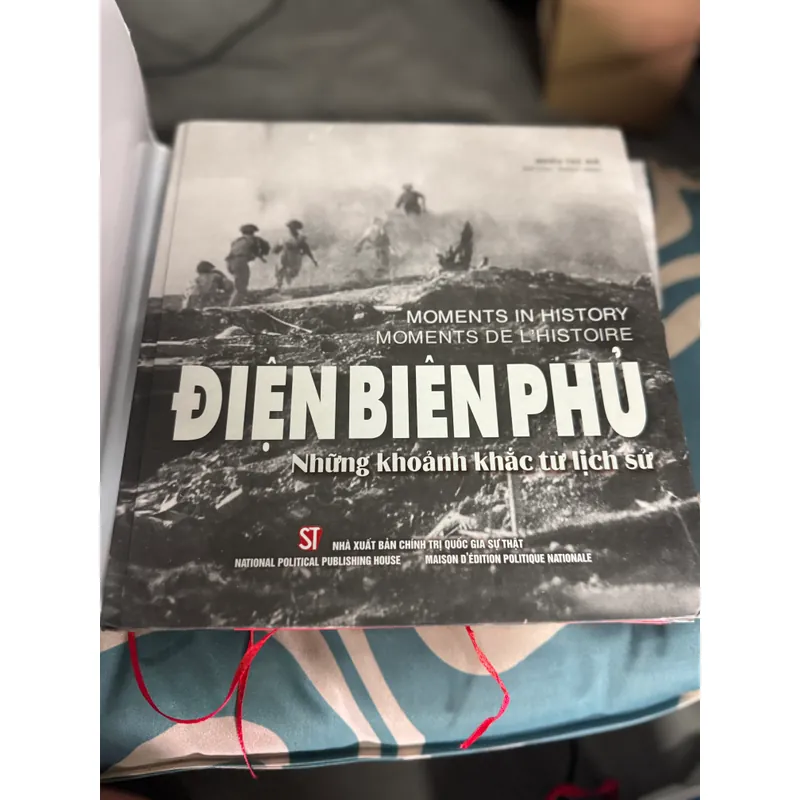 Sách ảnh Điện Biên Phủ bìa cứng  739124
