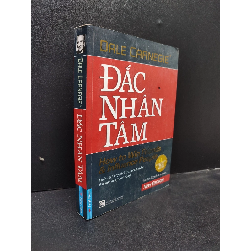 Đắc Nhân Tâm Dale Carnegie năm 2017 mới 70% ố vàng, bẩn bìa HCM0203 kỹ năng 341206